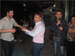 strippedCaption
